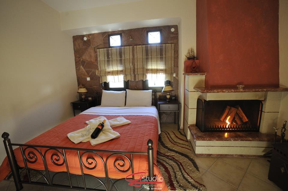 Guesthouse 4 Seasons Arnissa Екстер'єр фото
